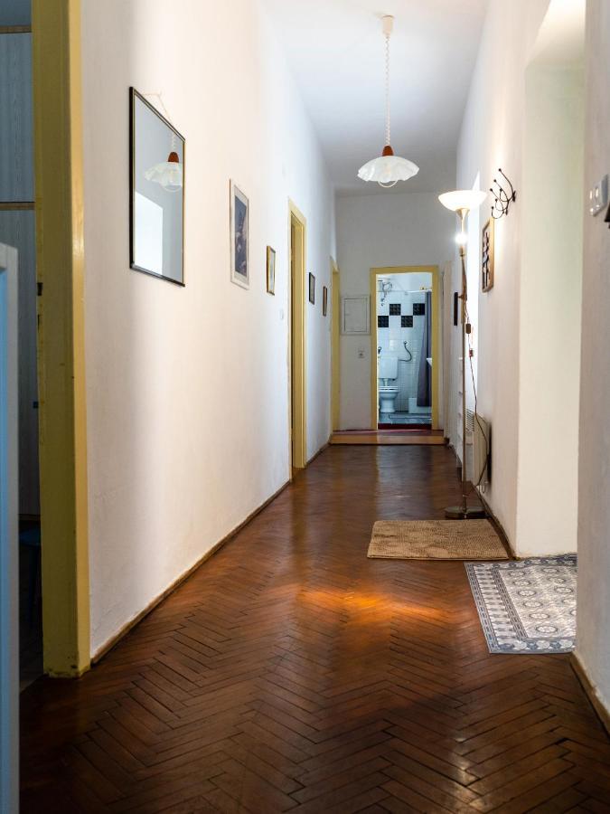 Apartment Julietta Rab Town Bagian luar foto
